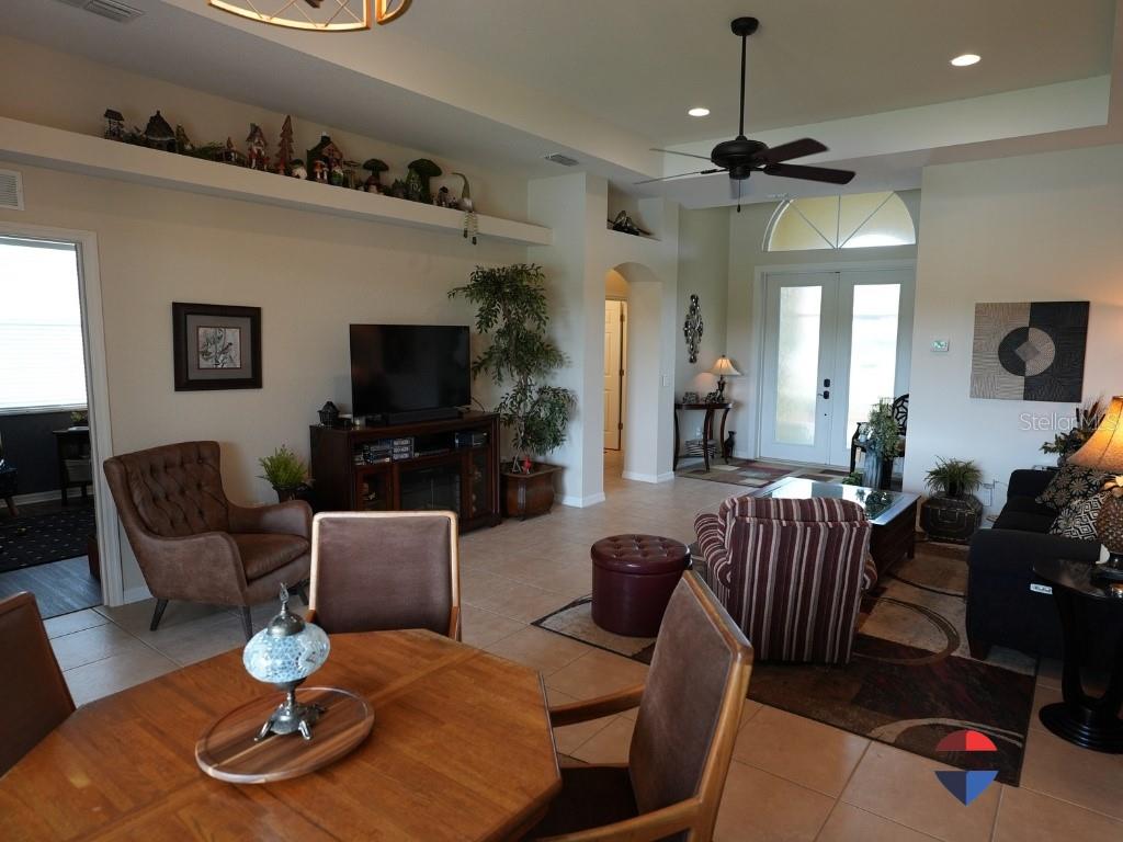 Image 37 of 77 For 10161 Mainsail Drive