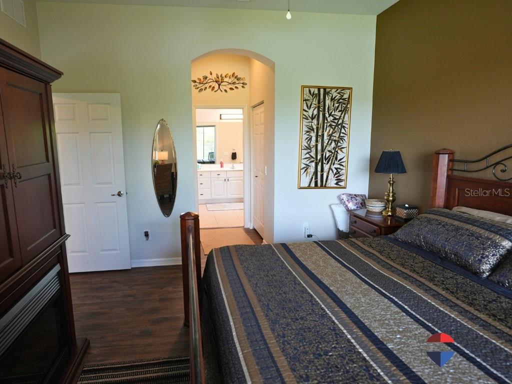 Image 61 of 77 For 10161 Mainsail Drive