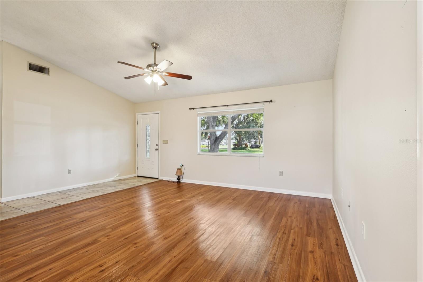 Image 9 of 36 For 1441 Ben Hope Drive