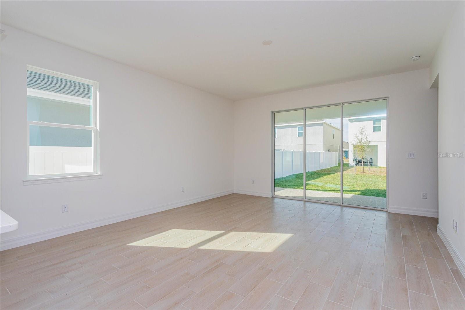 Image 12 of 21 For 776 Sunshower Drive