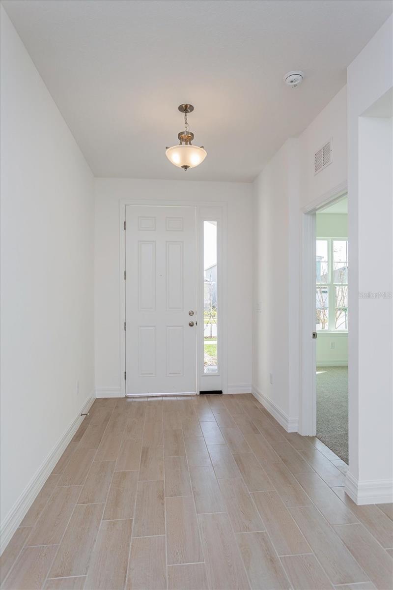 Image 2 of 21 For 776 Sunshower Drive