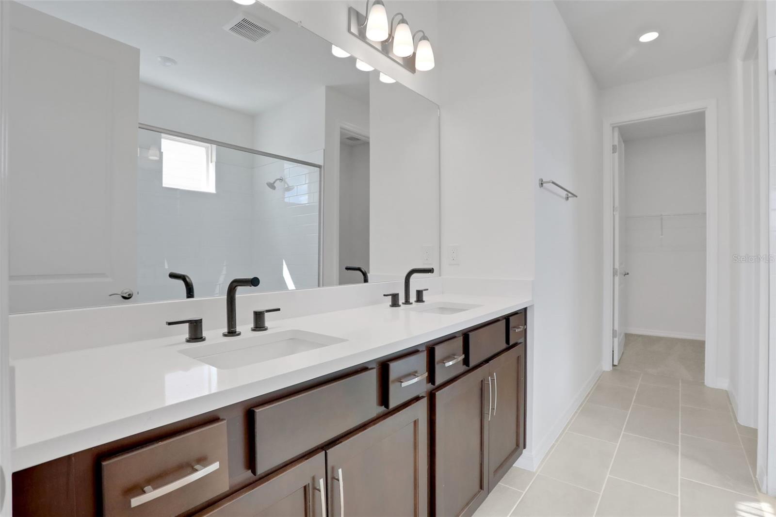 Image 16 of 29 For 13419 Turnleaf Boulevard