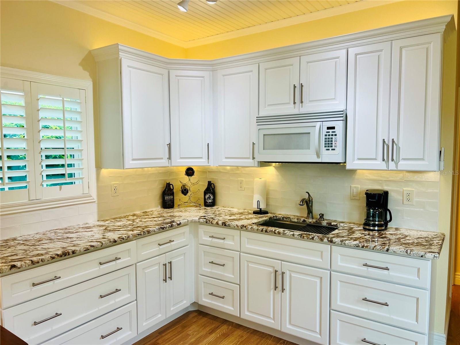 Image 16 of 38 For 9576 47th Way