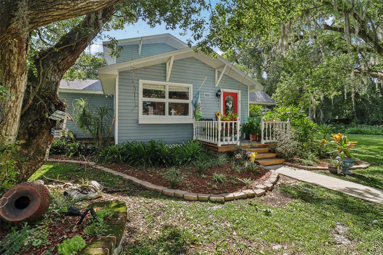 Image 7 of 53 For 1048 Grandview Street