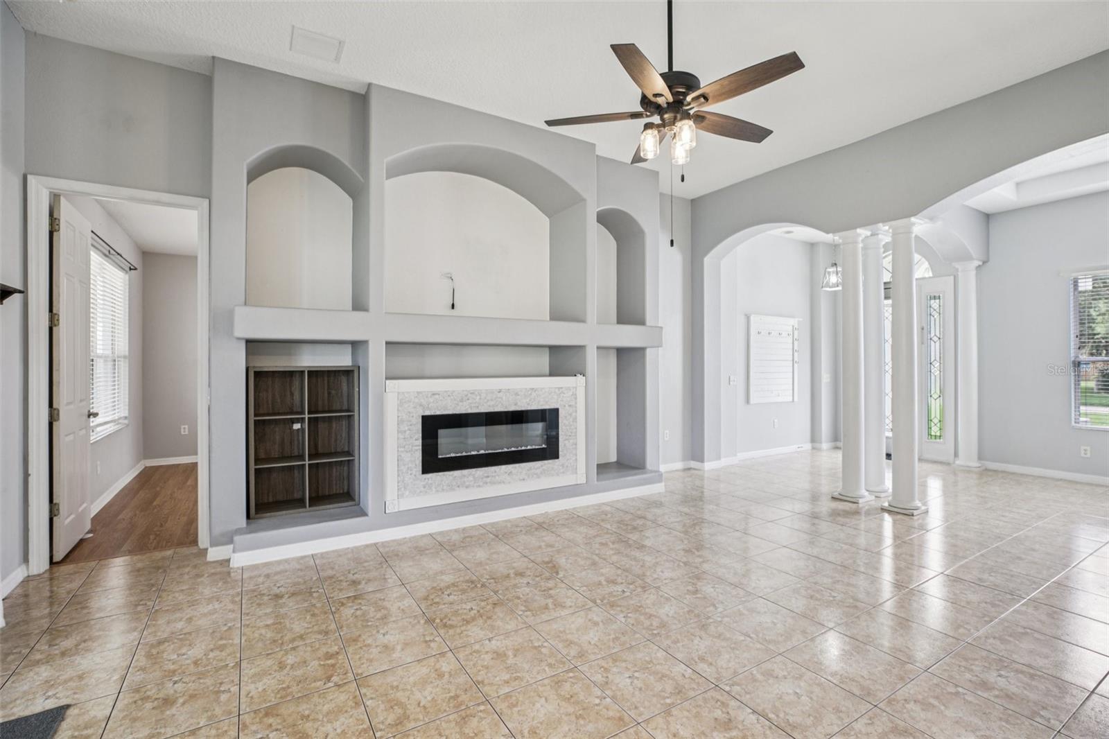 Image 11 of 42 For 13421 Biscayne Drive