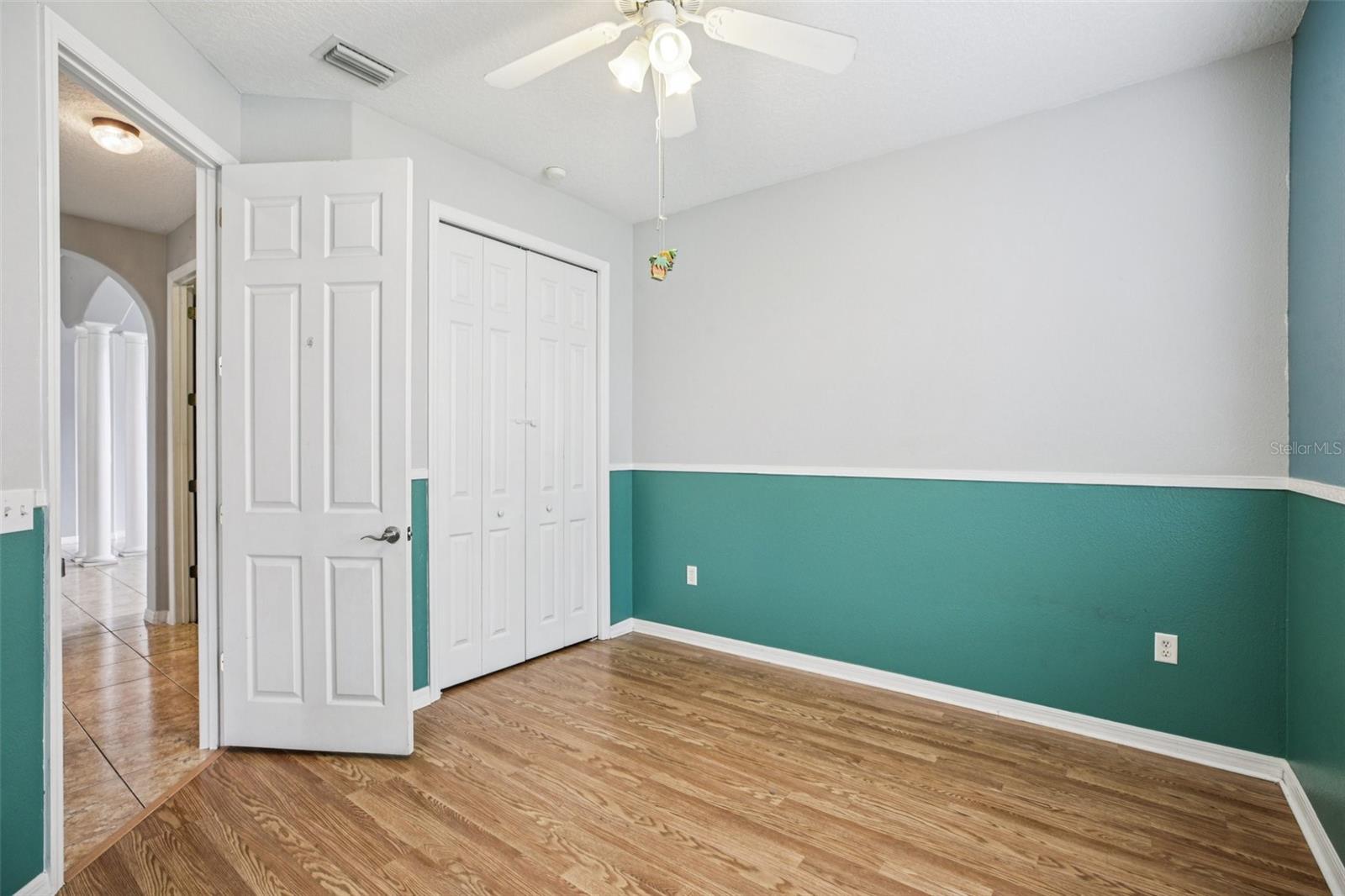 Image 21 of 42 For 13421 Biscayne Drive