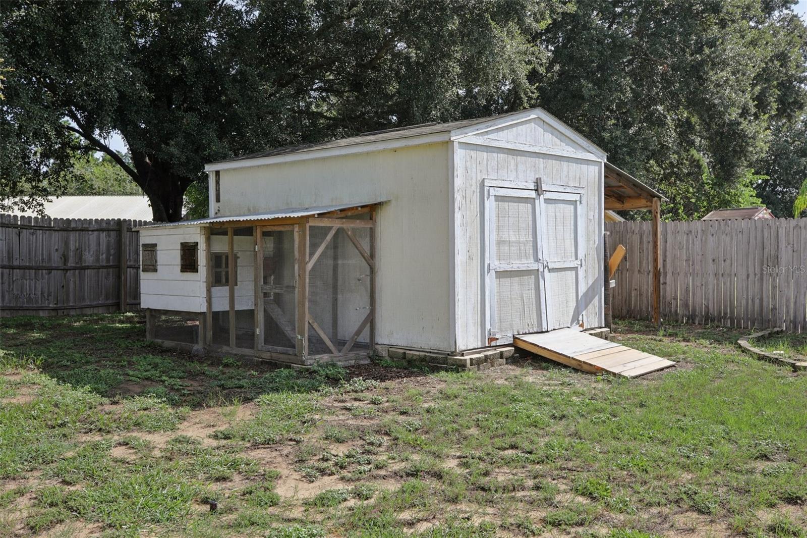 Image 36 of 42 For 13421 Biscayne Drive