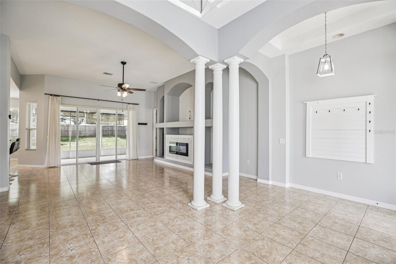 Image 7 of 42 For 13421 Biscayne Drive