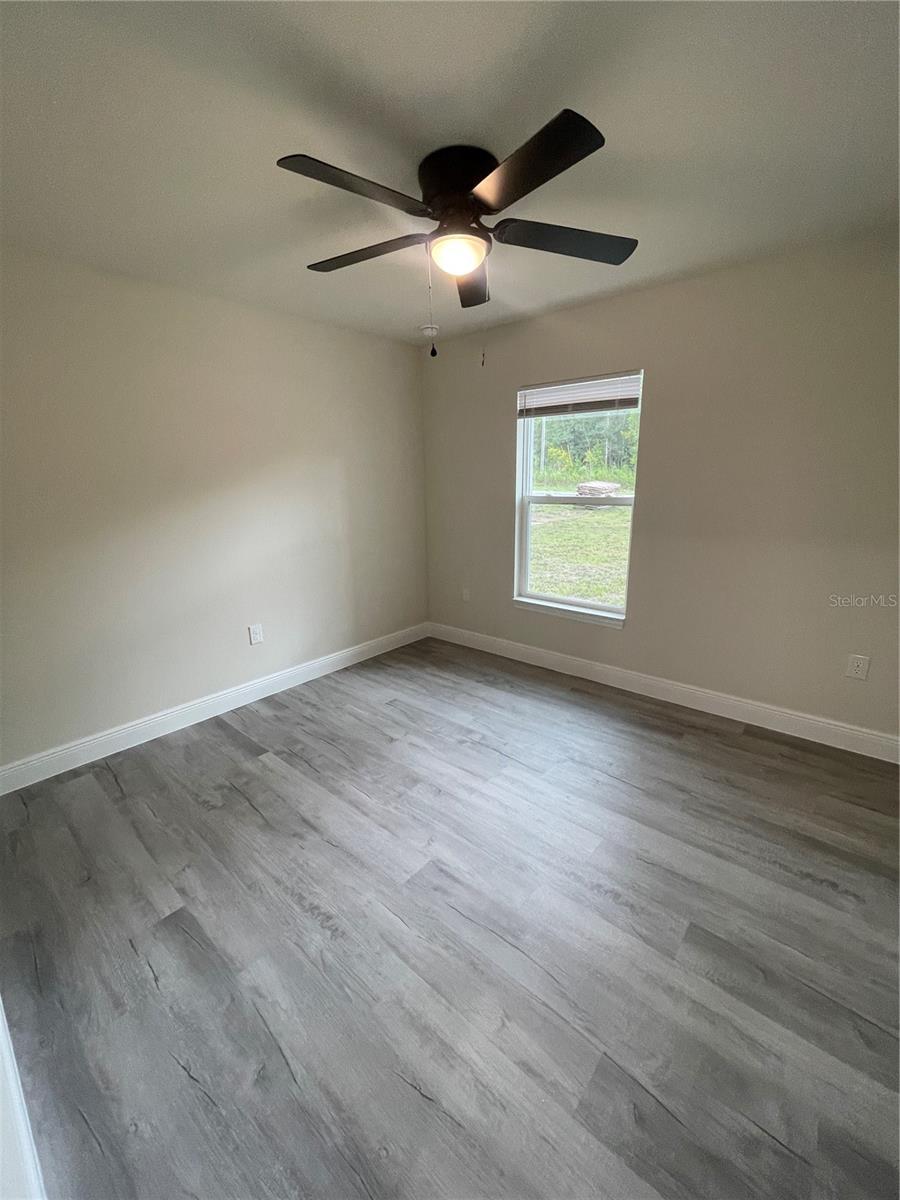 Image 16 of 21 For 10631 Frantz Avenue