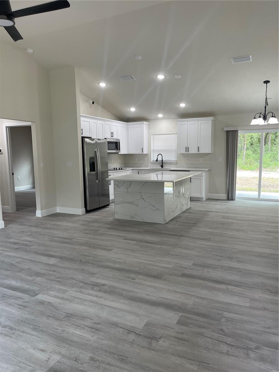Image 3 of 21 For 10631 Frantz Avenue
