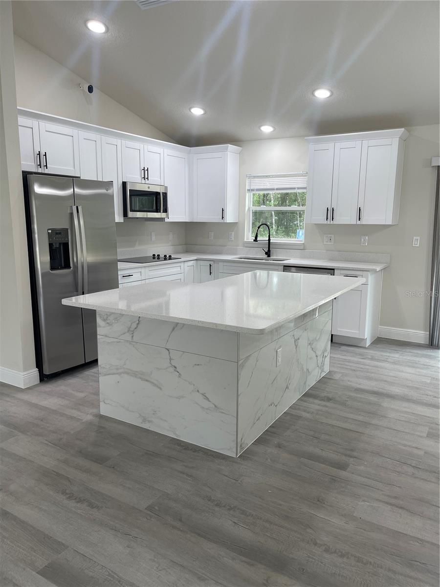 Image 4 of 21 For 10631 Frantz Avenue