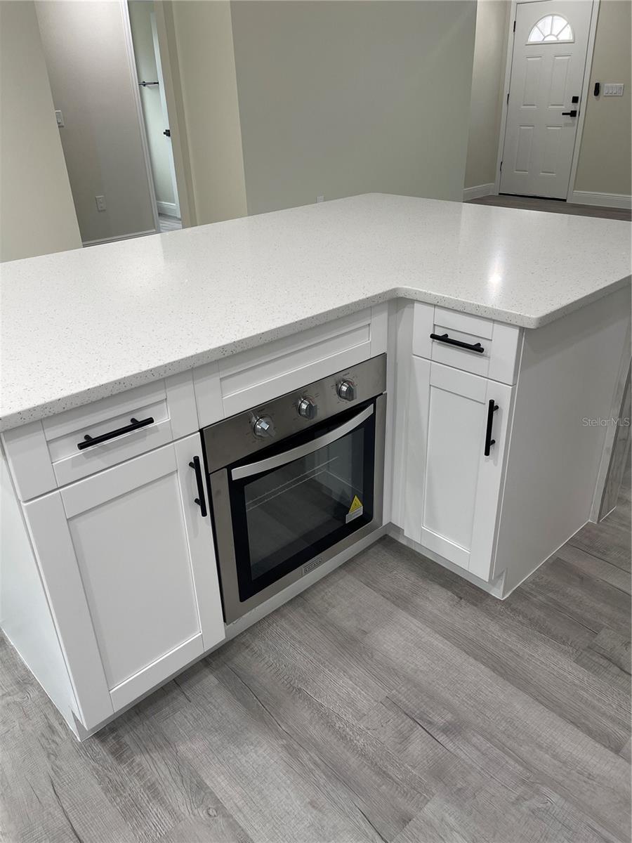Image 5 of 21 For 10631 Frantz Avenue