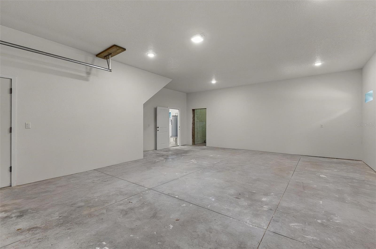 Image 16 of 30 For 12604 Dailey Drive