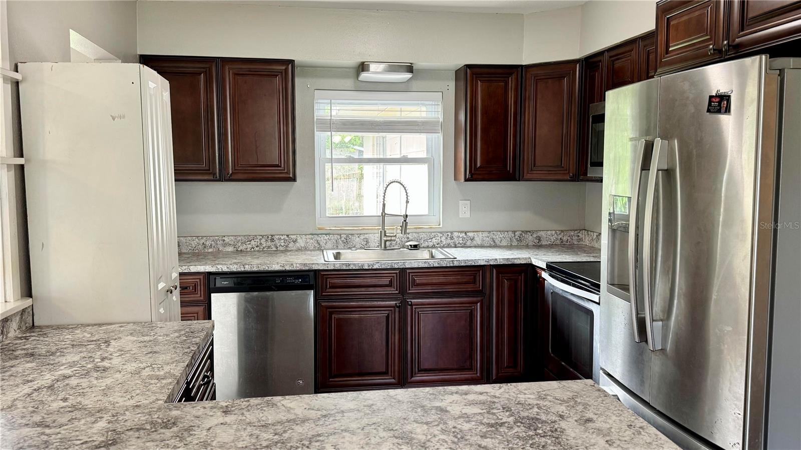 Image 2 of 19 For 1420 Highland Avenue