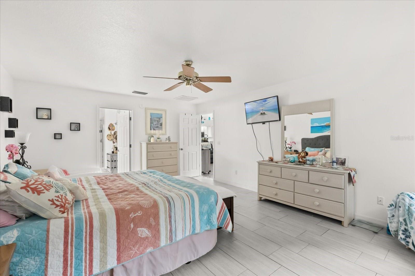Image 9 of 36 For 206 Pleasant Hill Drive
