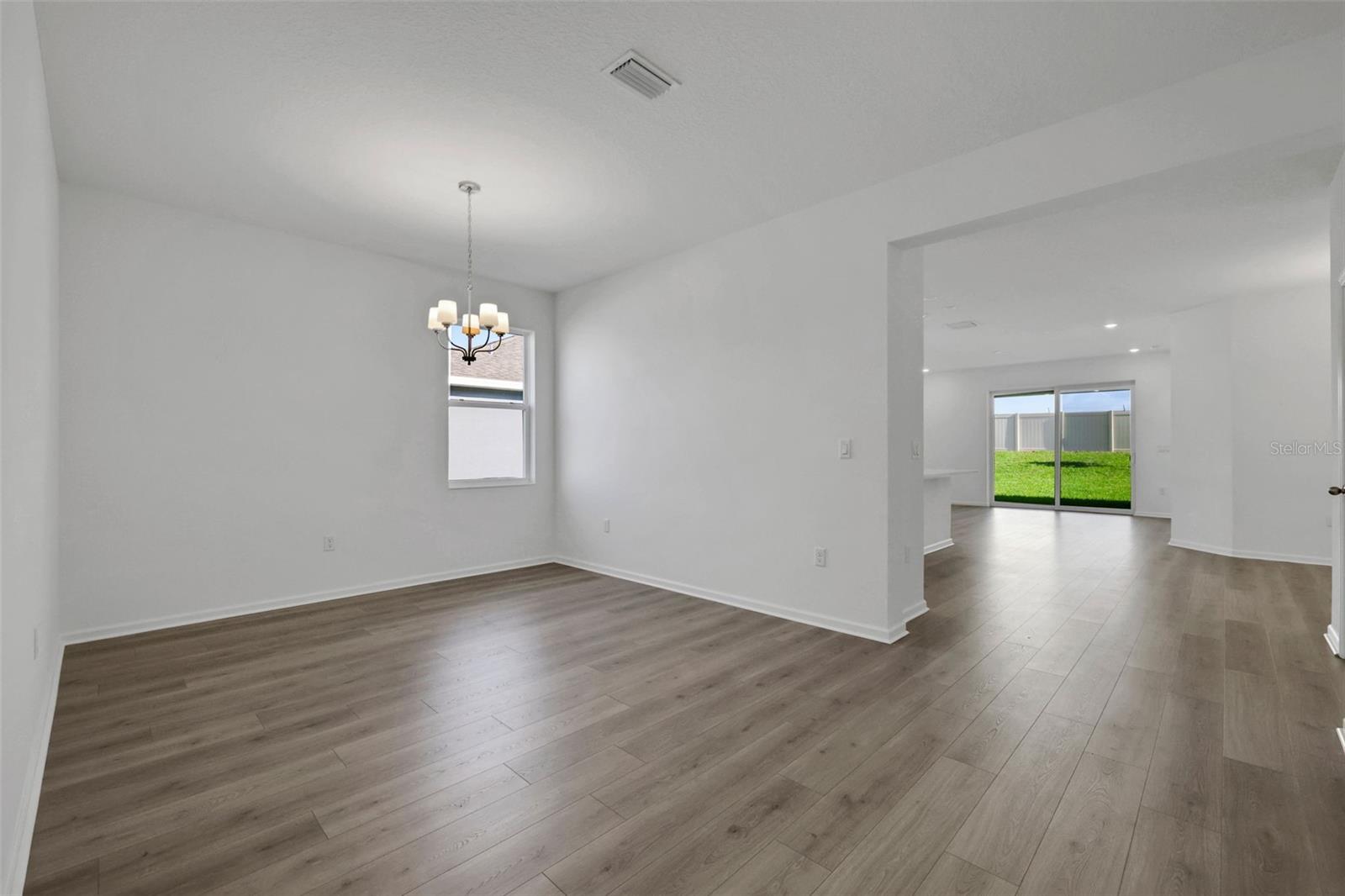 Image 15 of 28 For 235 Meredith Boulevard