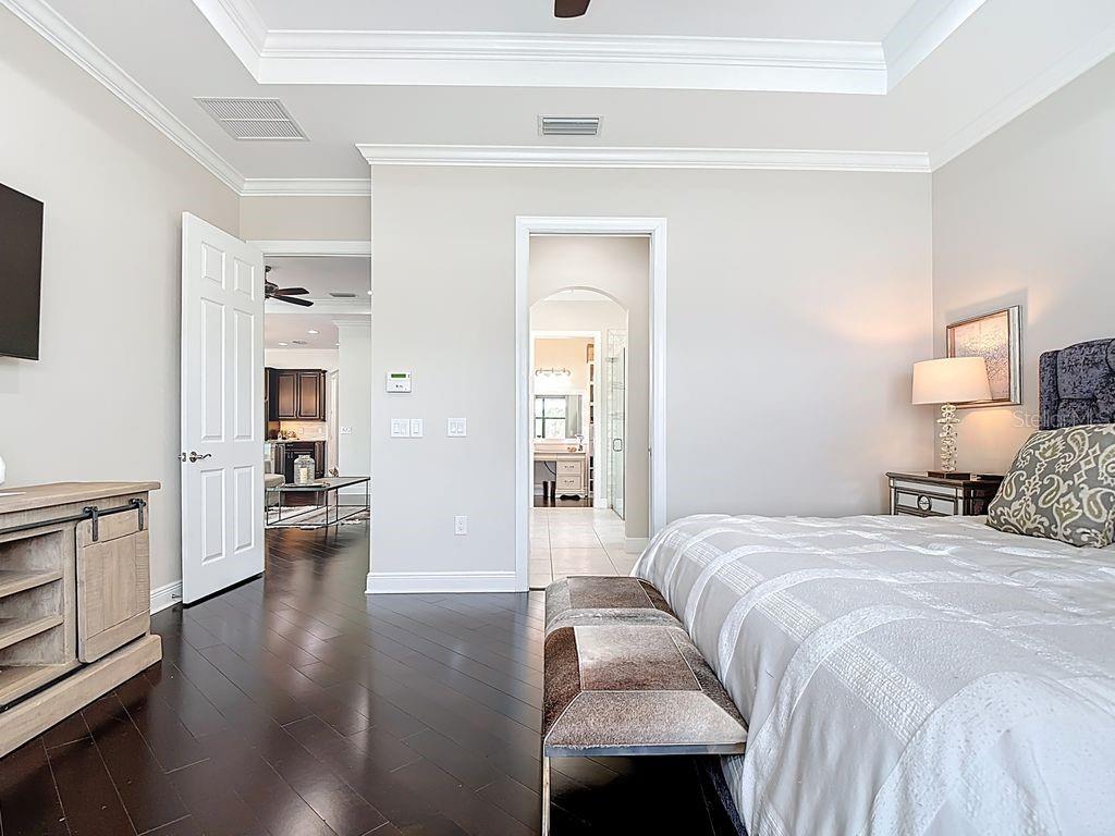 Image 17 of 50 For 10264 Porto Romano Drive