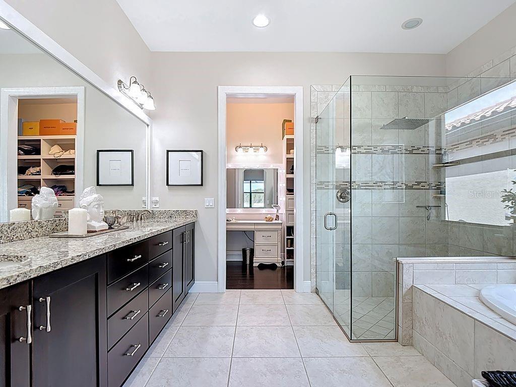 Image 18 of 50 For 10264 Porto Romano Drive