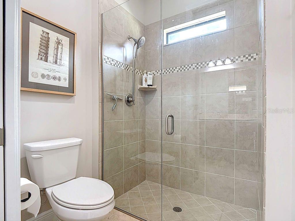 Image 26 of 50 For 10264 Porto Romano Drive
