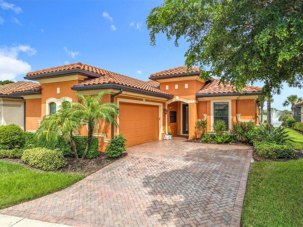 Image 3 of 50 For 10264 Porto Romano Drive