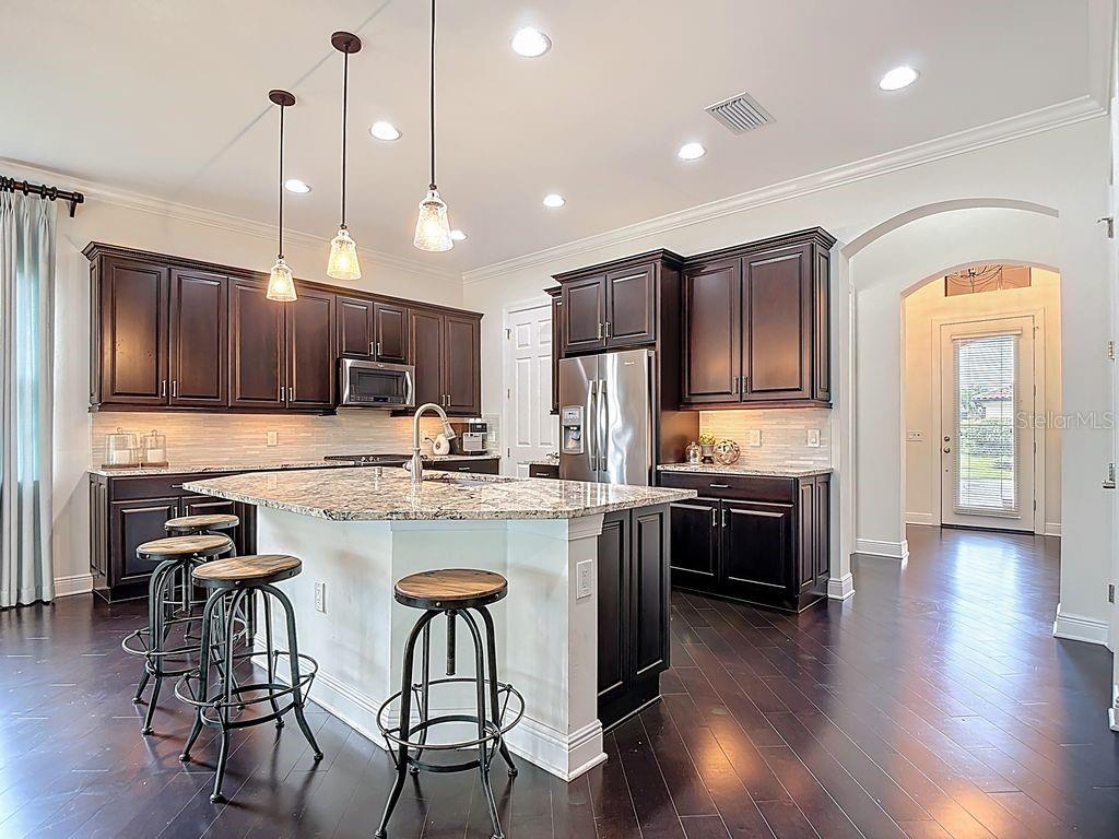 Image 7 of 50 For 10264 Porto Romano Drive