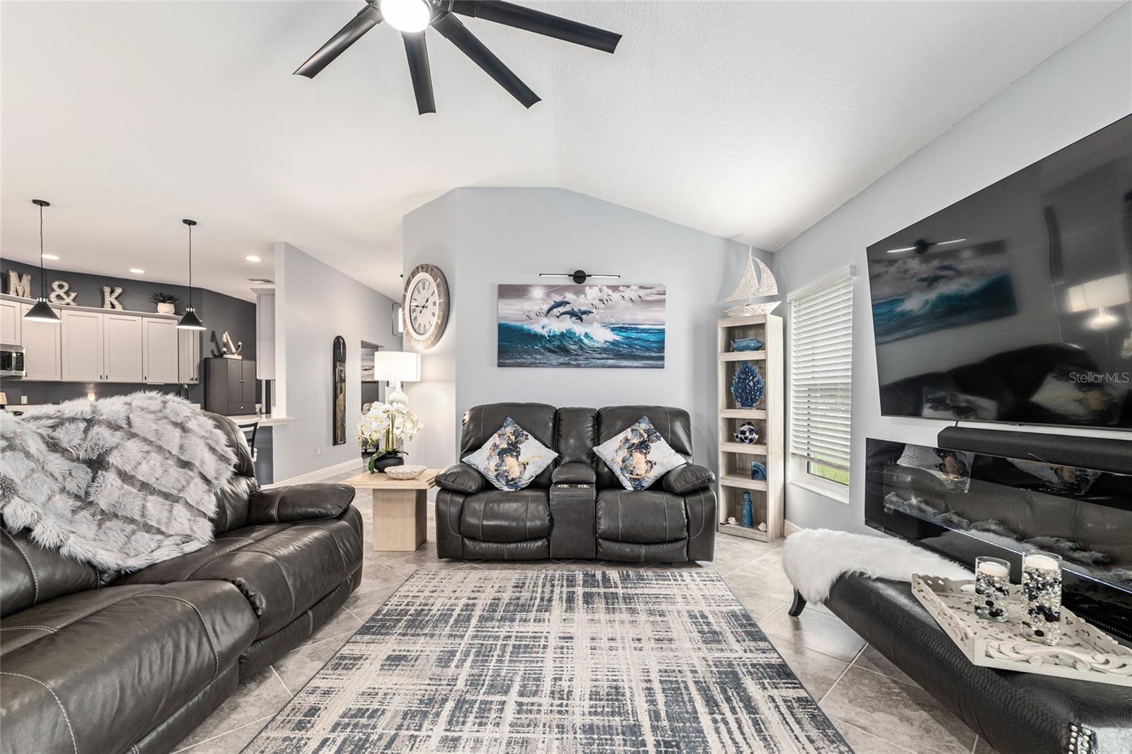 Image 13 of 67 For 7086 Lawrenceville Way