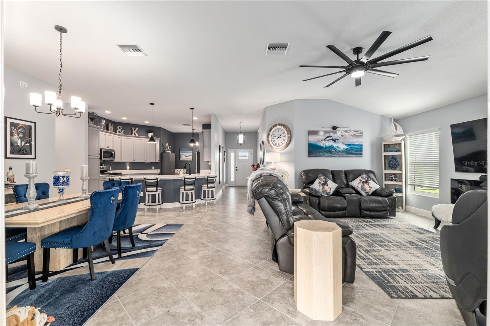 Image 14 of 67 For 7086 Lawrenceville Way