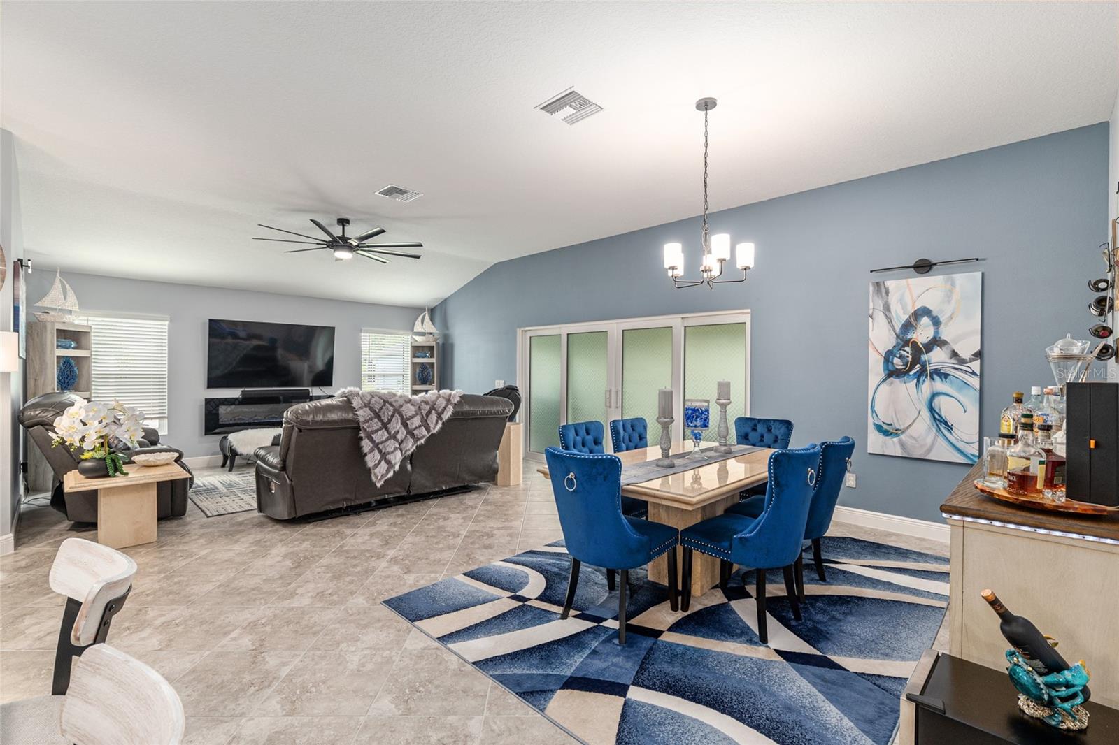 Image 16 of 67 For 7086 Lawrenceville Way