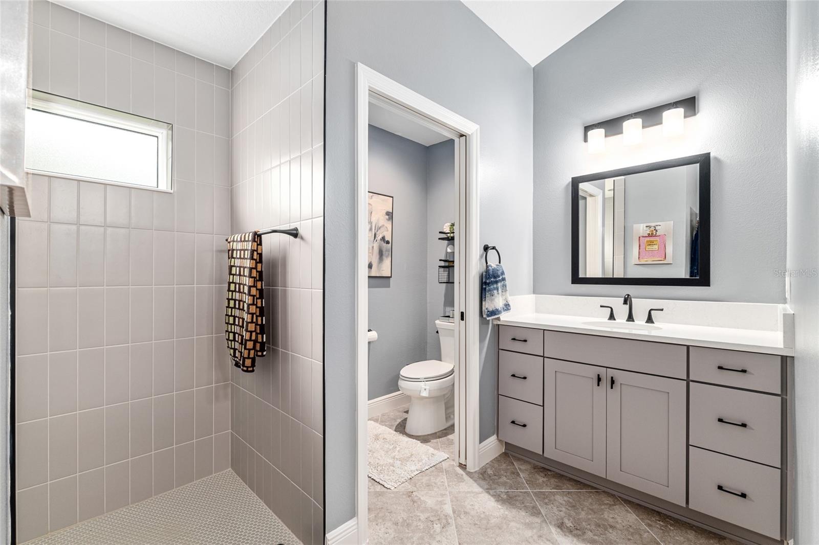 Image 34 of 67 For 7086 Lawrenceville Way