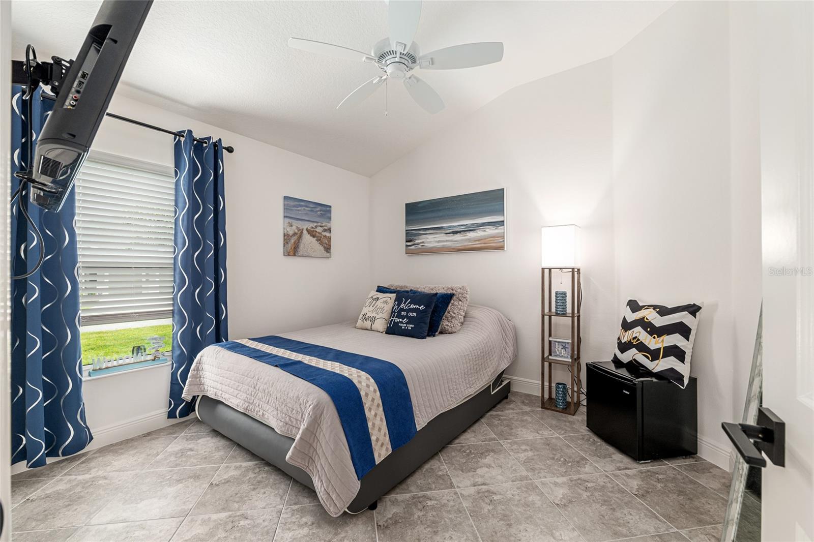 Image 42 of 67 For 7086 Lawrenceville Way