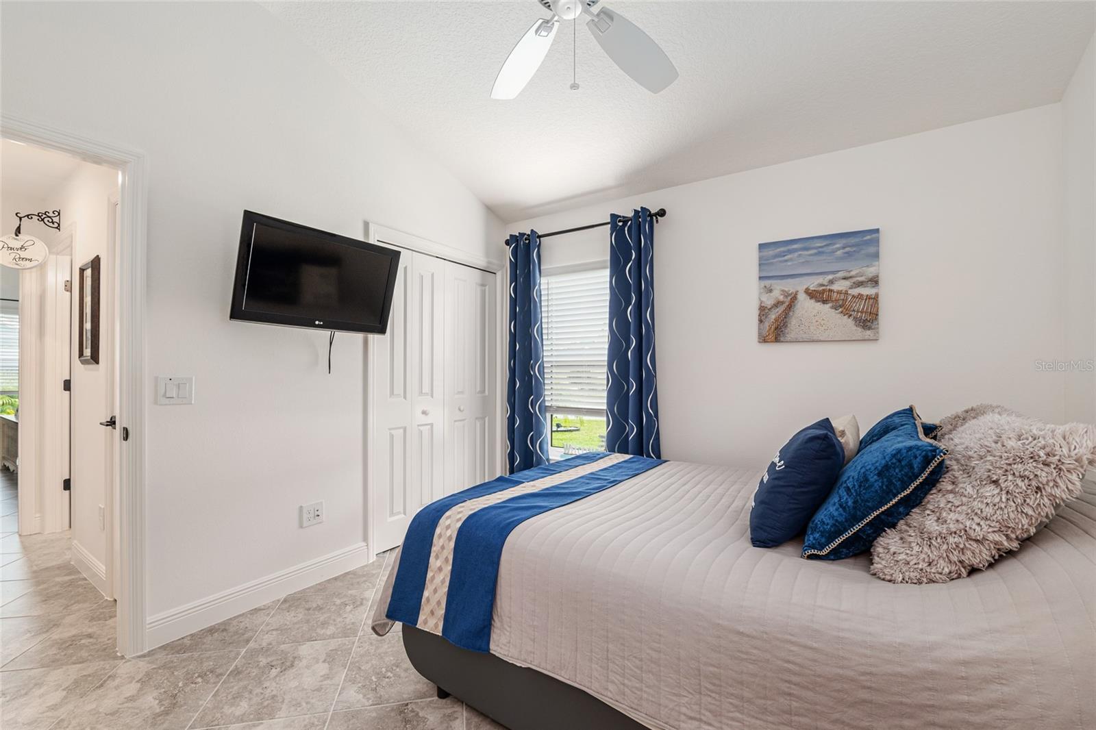Image 43 of 67 For 7086 Lawrenceville Way