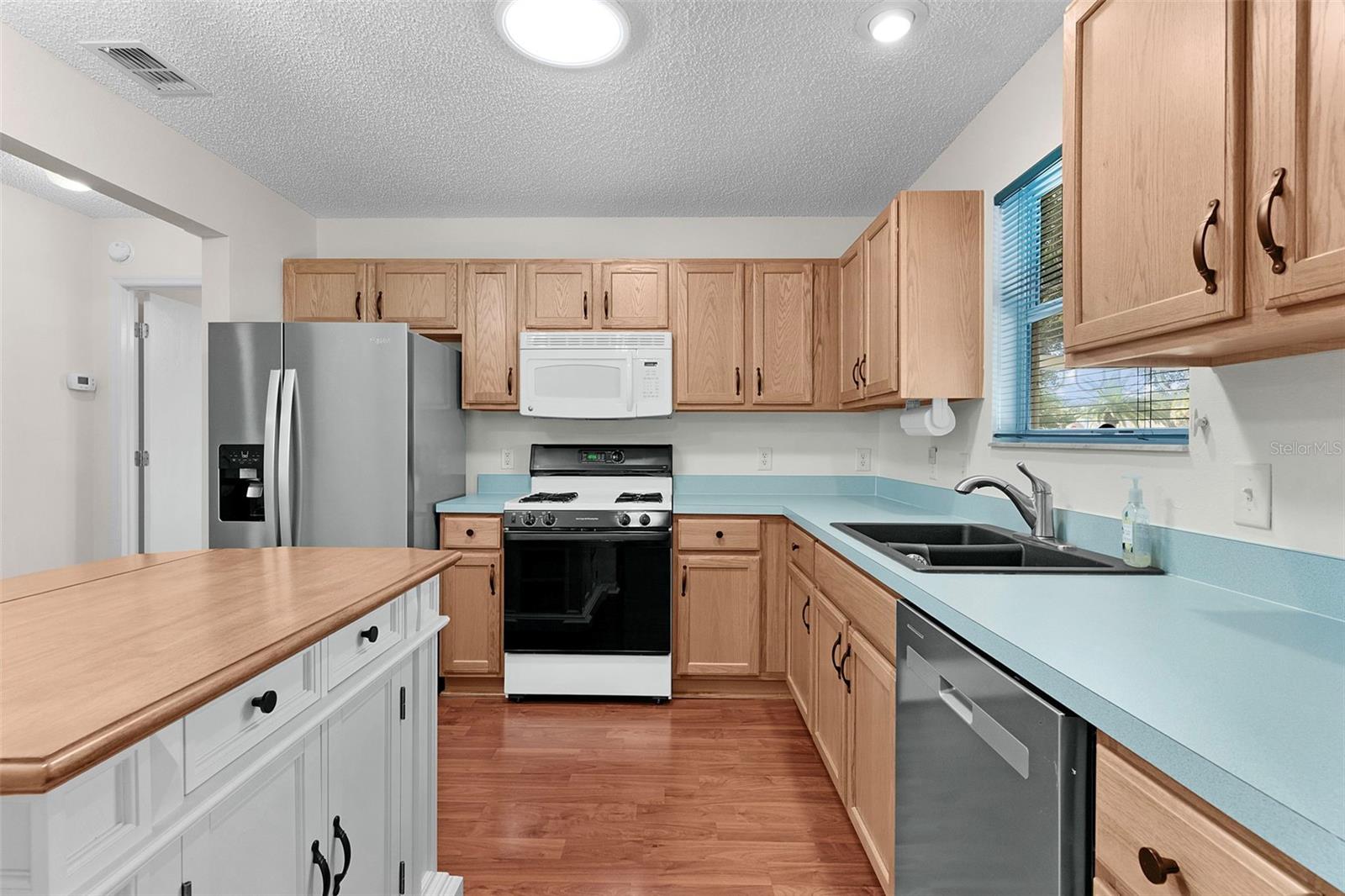 Image 14 of 43 For 1705 Staunton Street