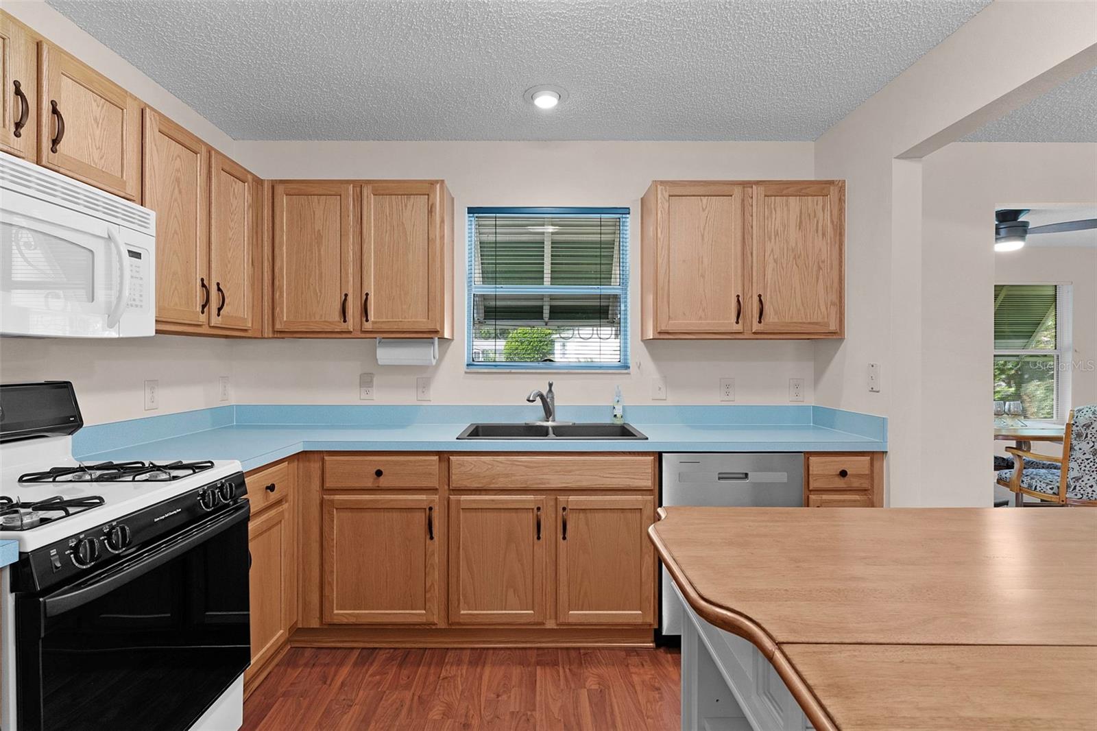 Image 15 of 43 For 1705 Staunton Street