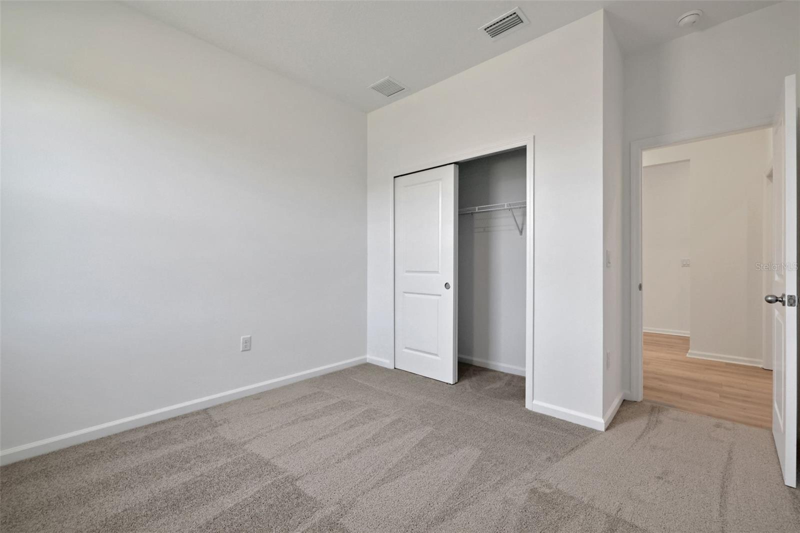 Image 17 of 27 For 239 Meredith Boulevard