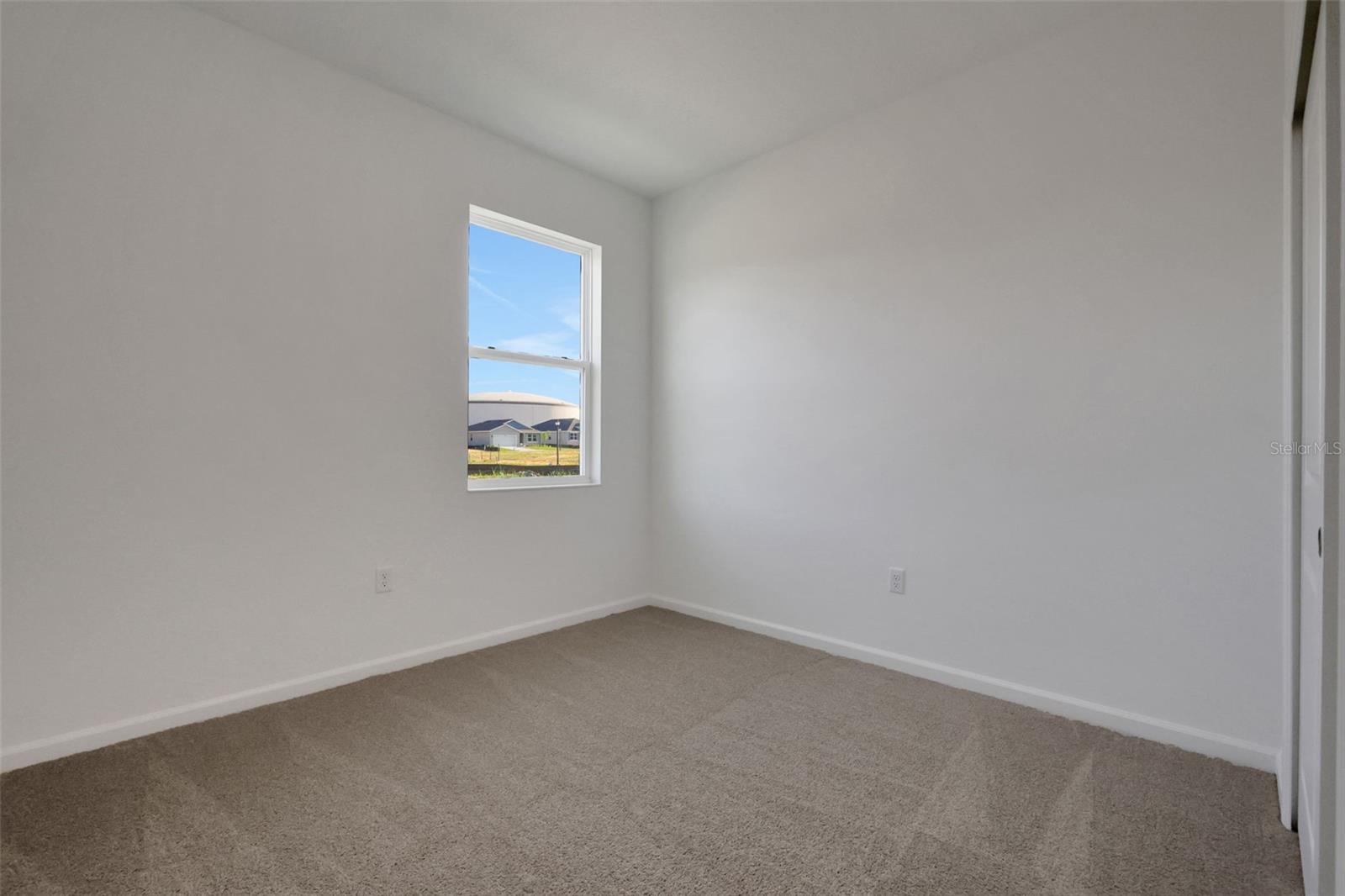 Image 18 of 27 For 239 Meredith Boulevard