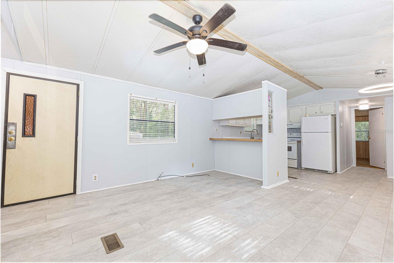 Image 16 of 27 For 3080 Cr 417  