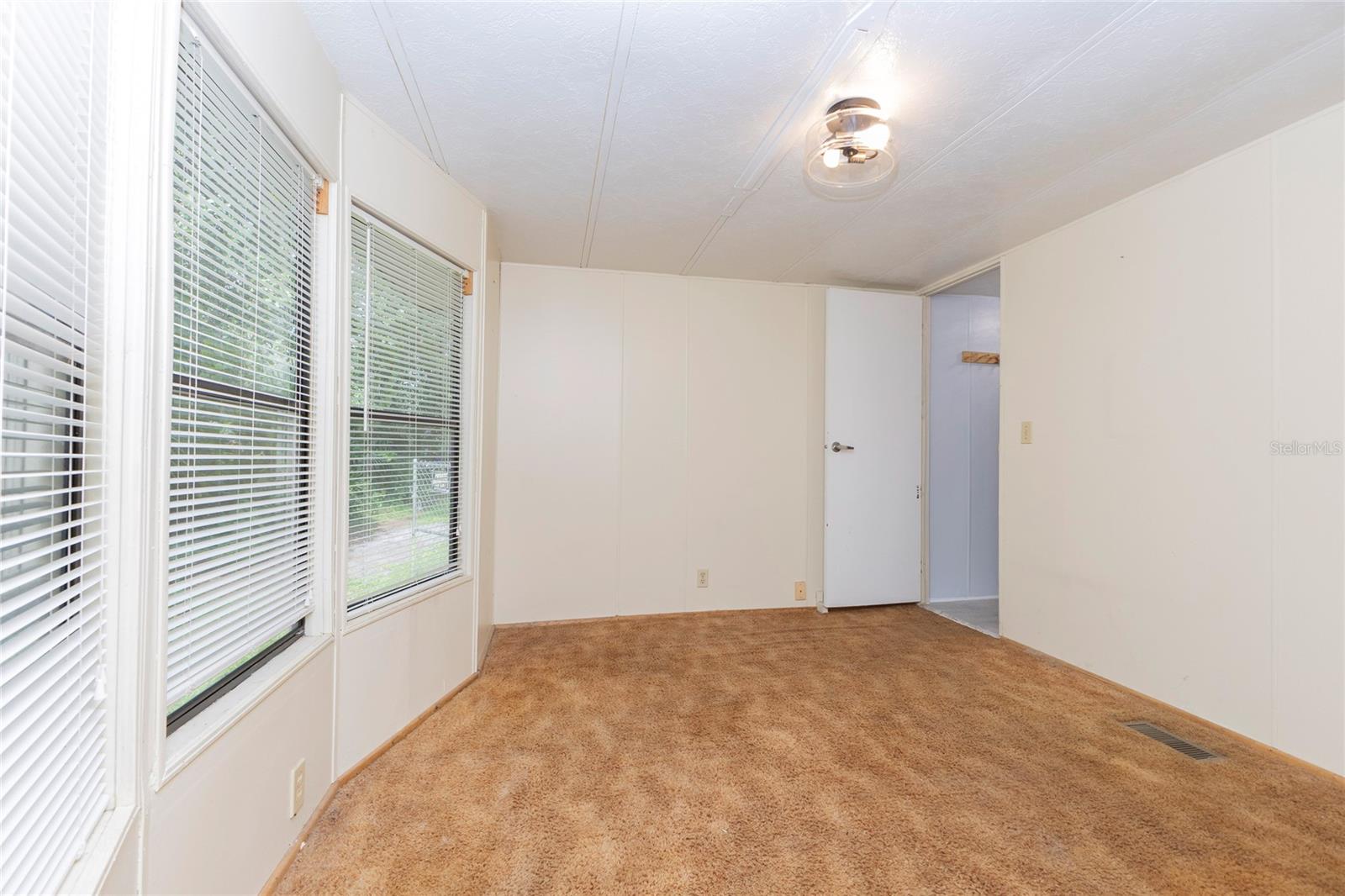Image 26 of 27 For 3080 Cr 417  