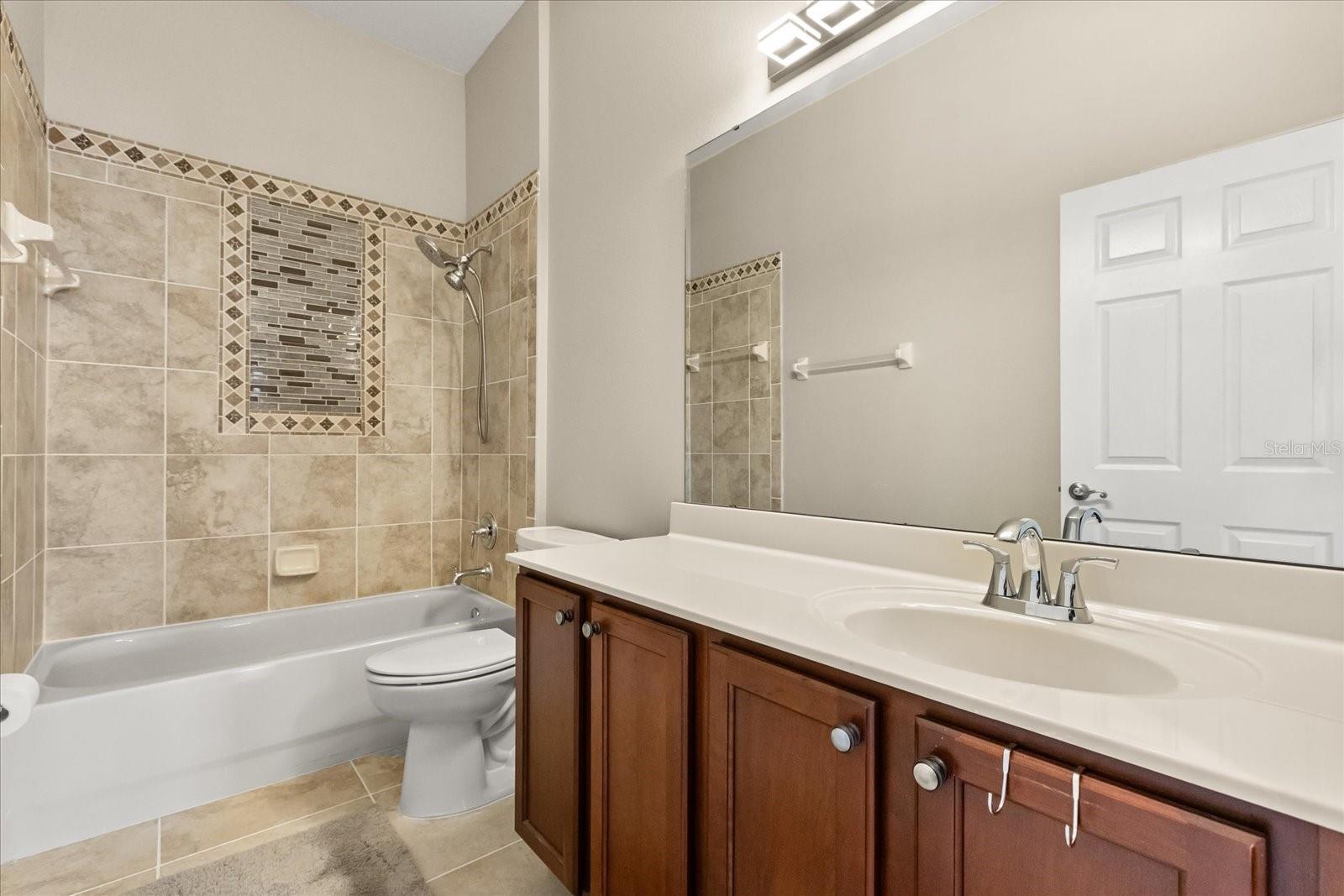 Image 18 of 57 For 2035 Capri Lane