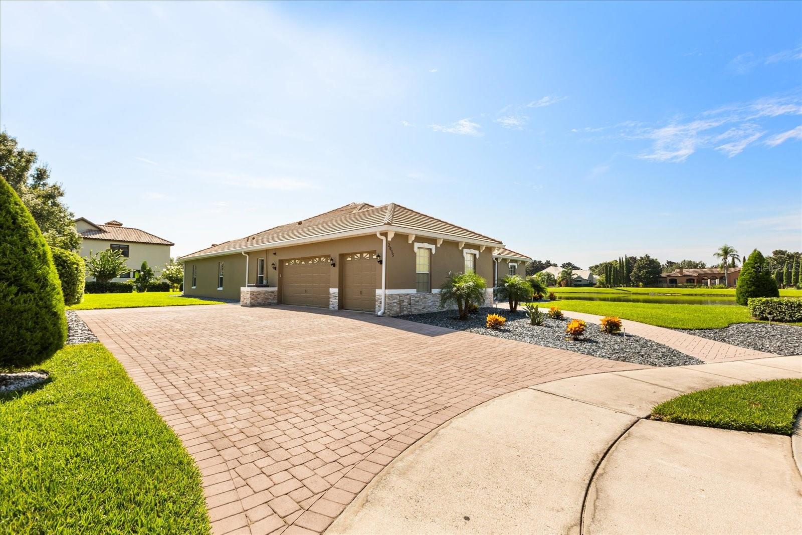 Image 36 of 57 For 2035 Capri Lane