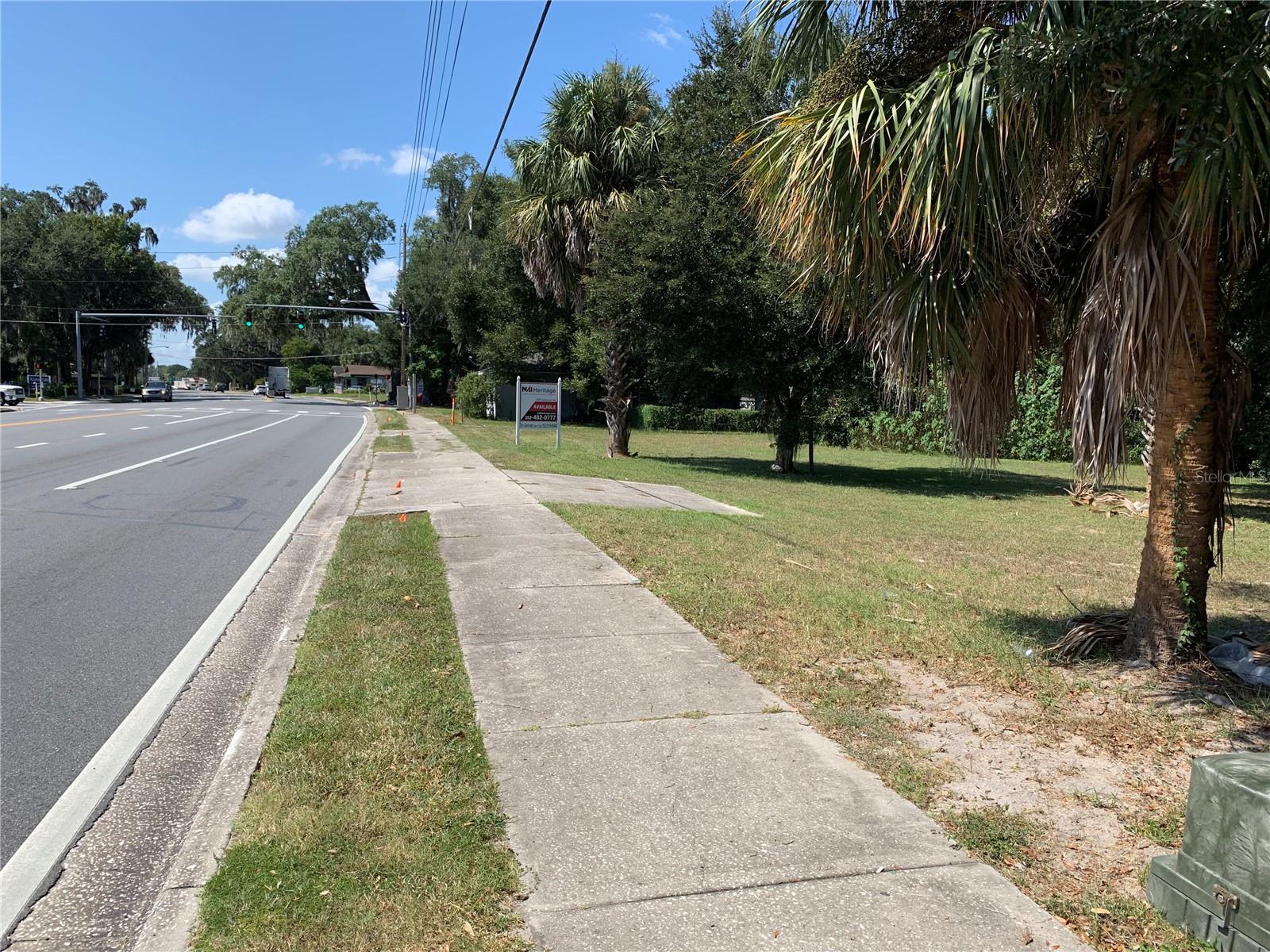 Image 8 of 11 For 1024 - 1038 Dixie Avenue