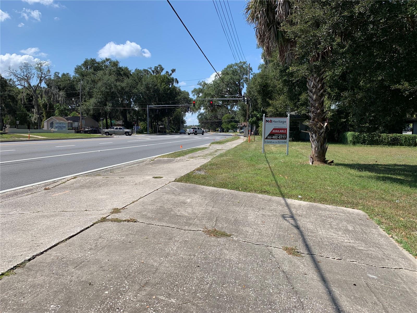 Image 9 of 11 For 1024 - 1038 Dixie Avenue