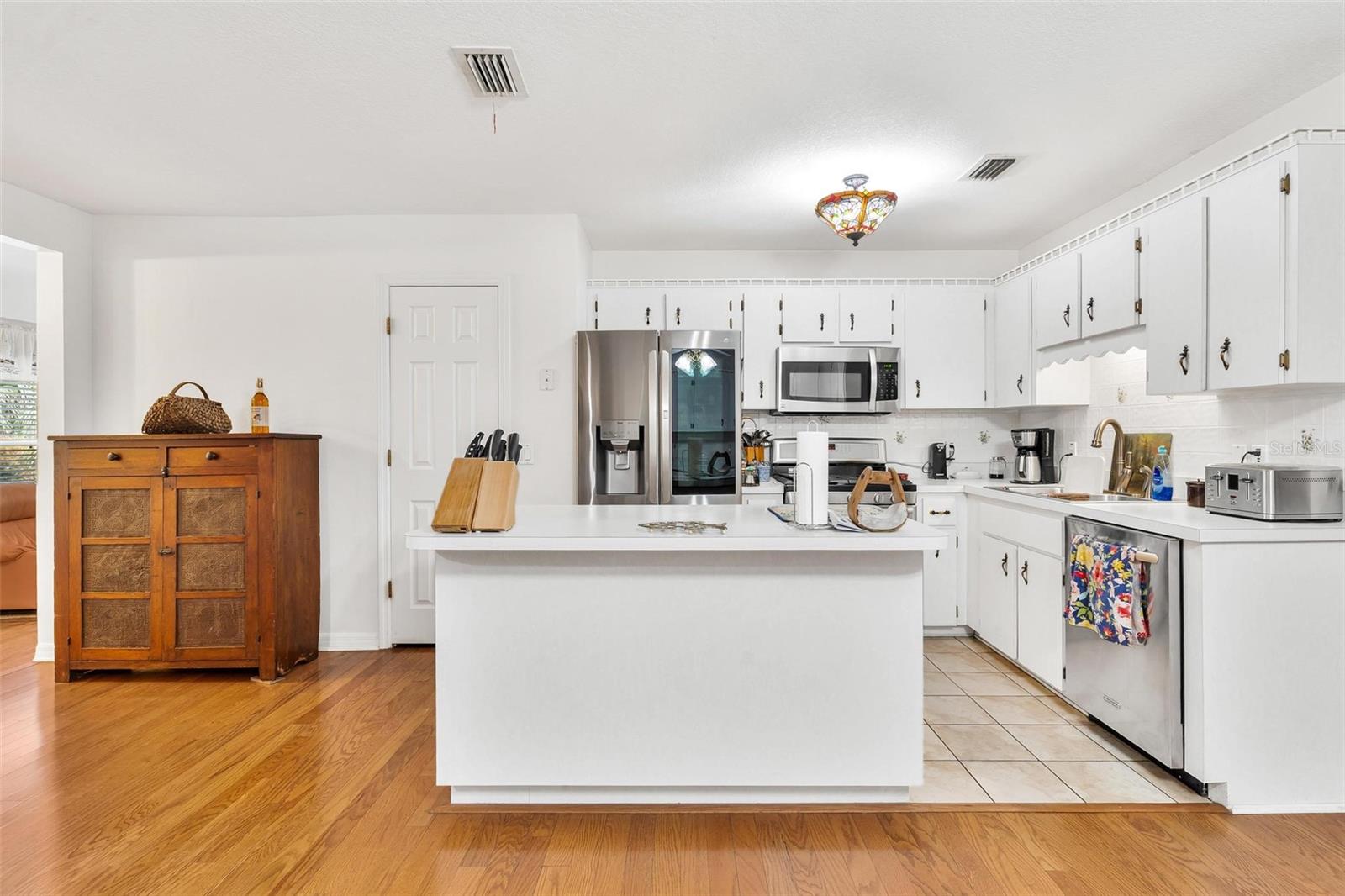 Image 12 of 40 For 1412 Cr 448a