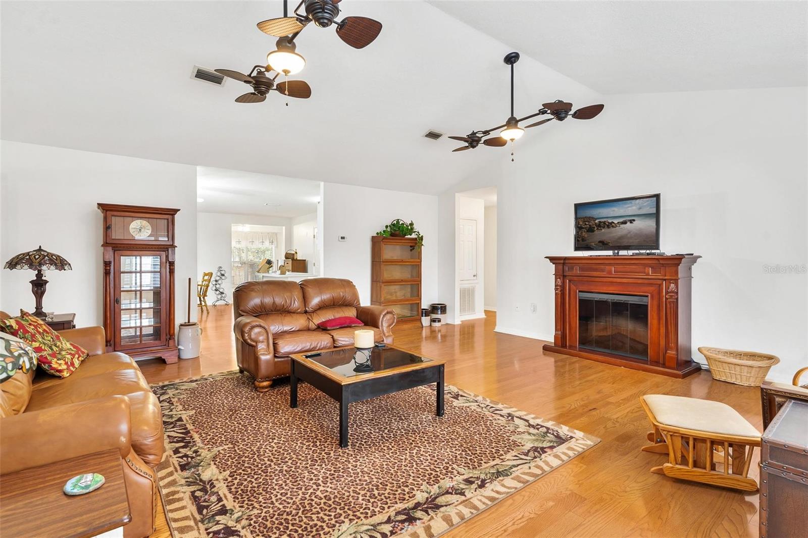 Image 5 of 40 For 1412 Cr 448a