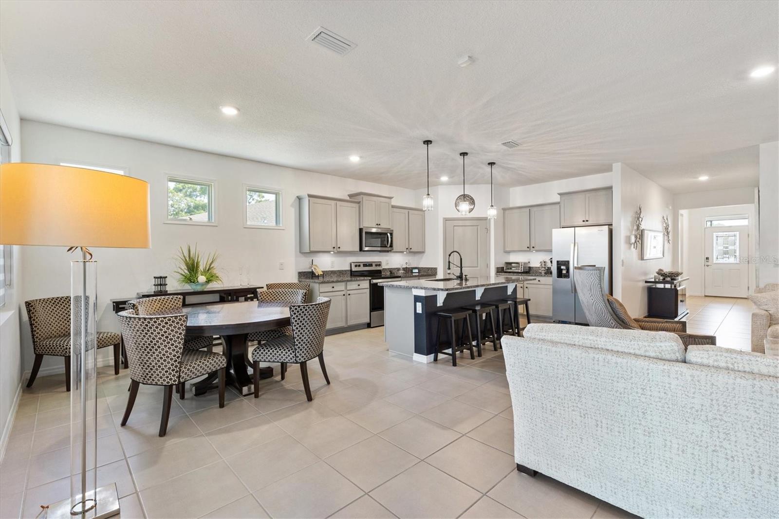 Image 9 of 39 For 8178 Penrose Place