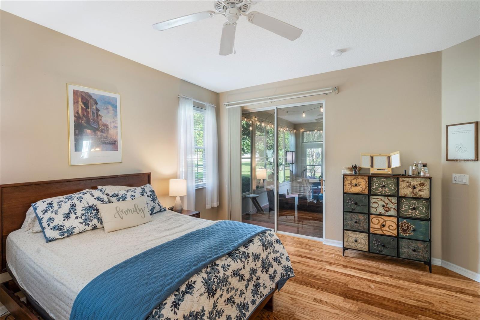 Image 15 of 57 For 22228 Oxford Heights Drive