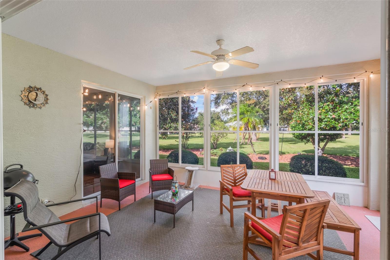 Image 19 of 57 For 22228 Oxford Heights Drive