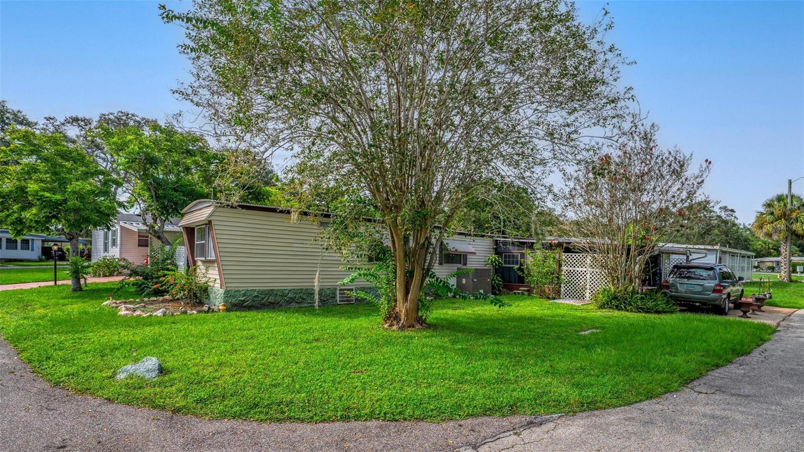 Details for 1960 Pinewood Lane, MOUNT DORA, FL 32757
