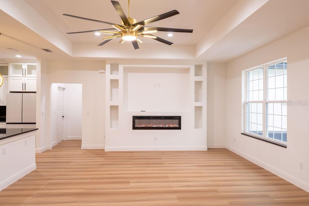 Image 7 of 65 For 8544 134th Avenue