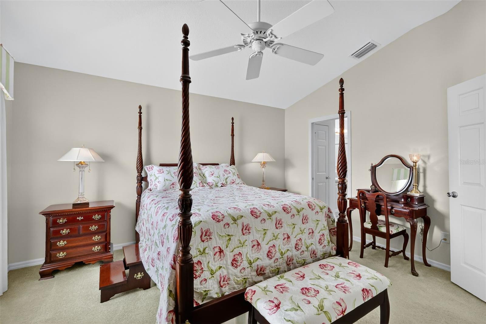 Image 13 of 31 For 7574 170th Longview Lane