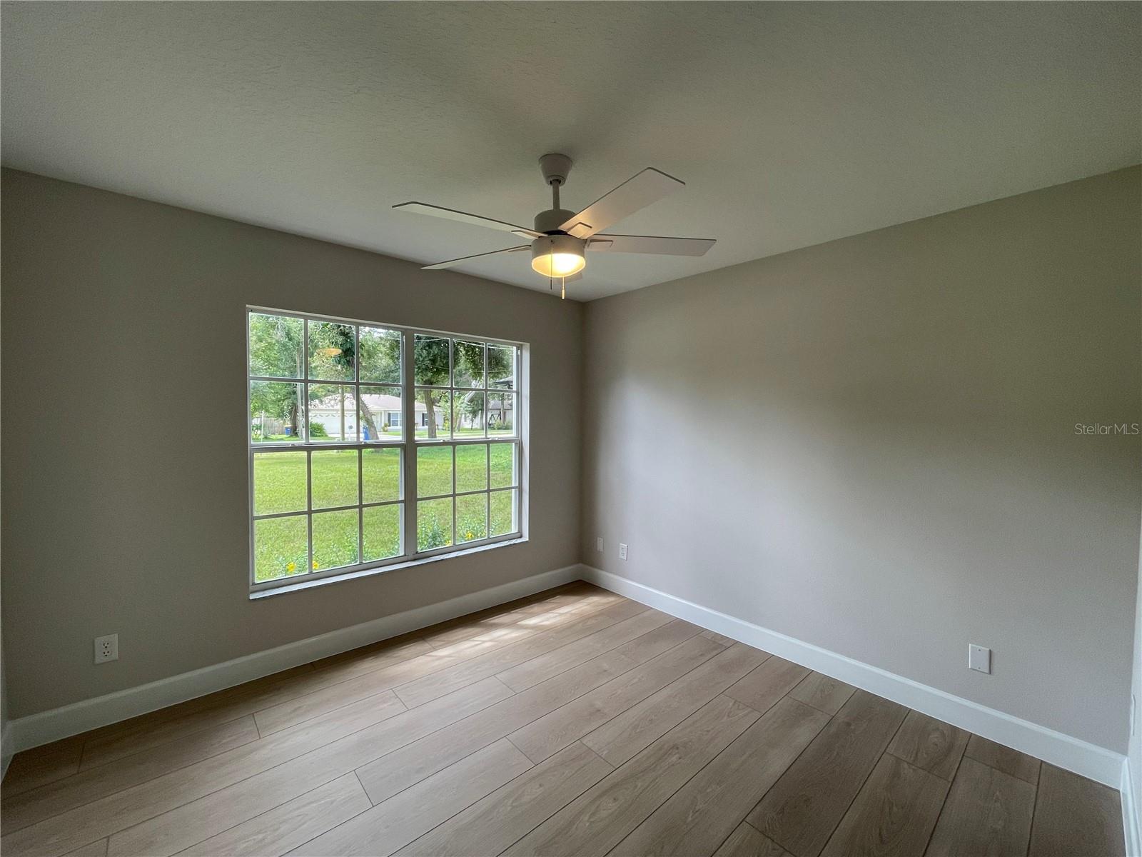 Image 25 of 31 For 210 Baker Street